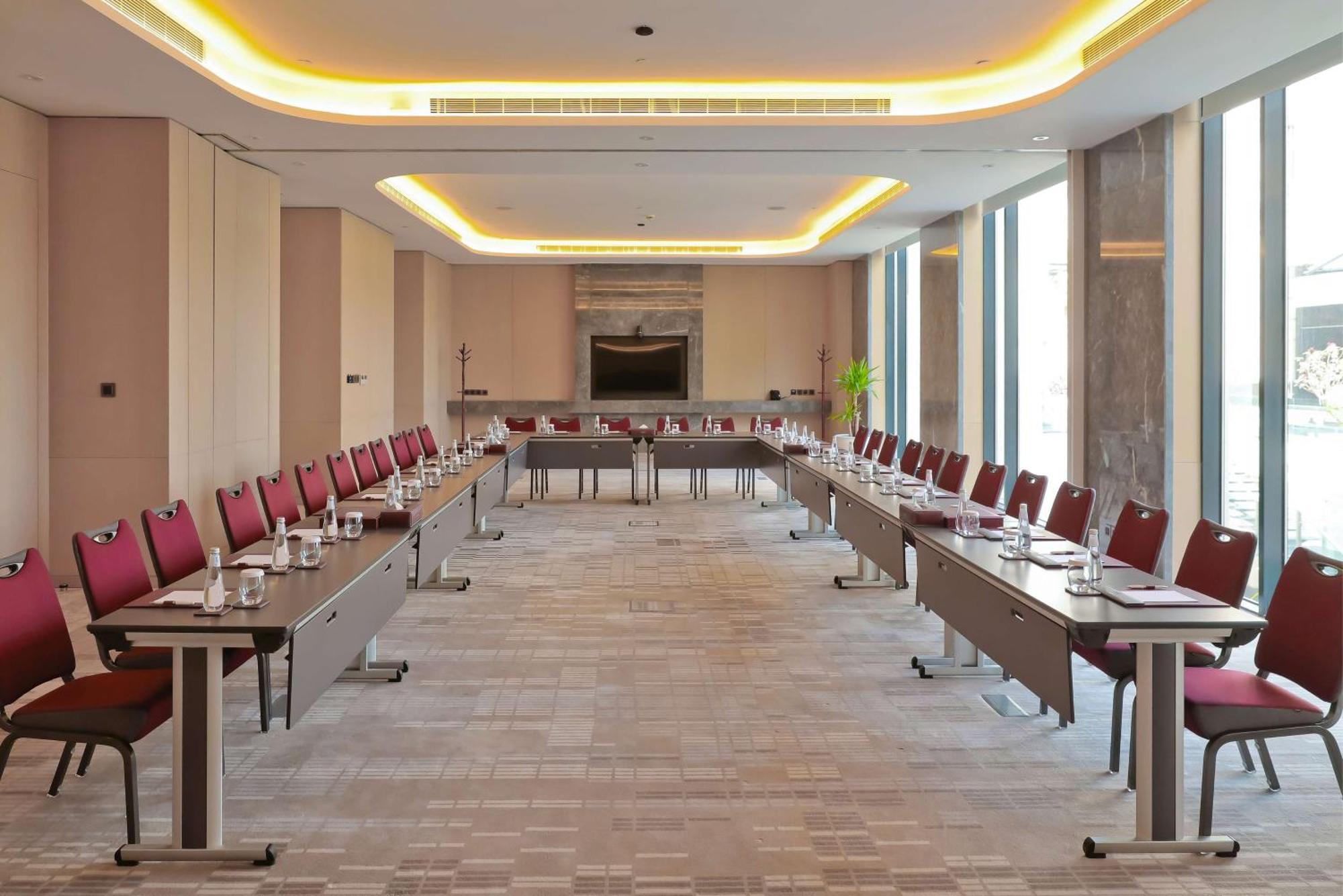 Mansard Riyadh, A Radisson Collection Hotel Exterior foto Meeting room